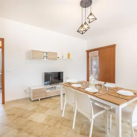 Dolcevivere Villa *